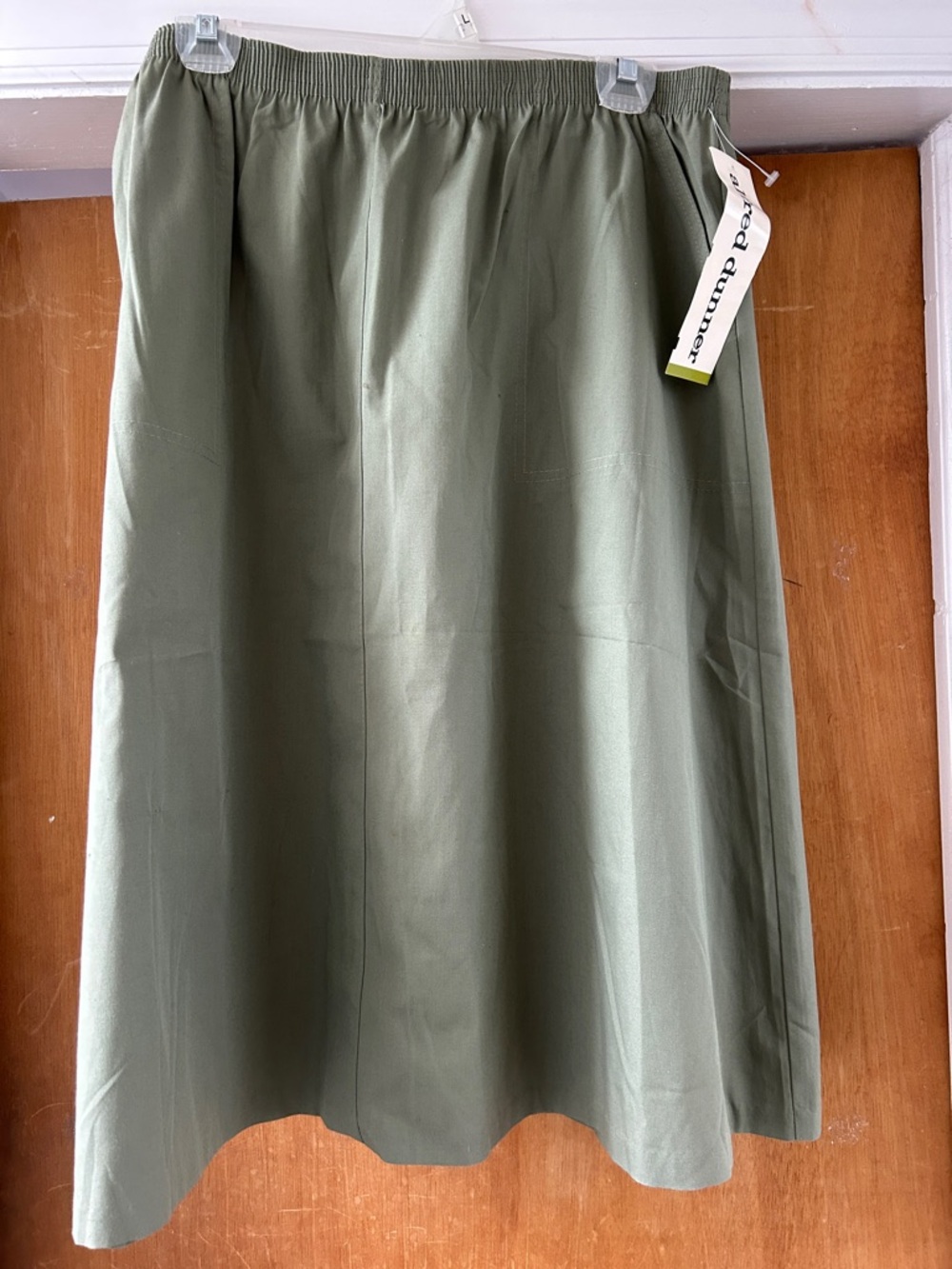 Alfred Dunner NWT Green Elastic-Waist Midi Skirt